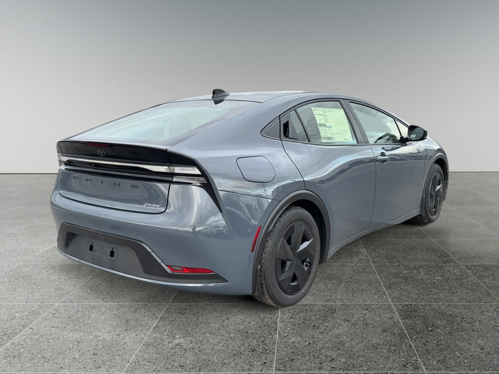 2026 Toyota Prius Plug-in Hybrid SE