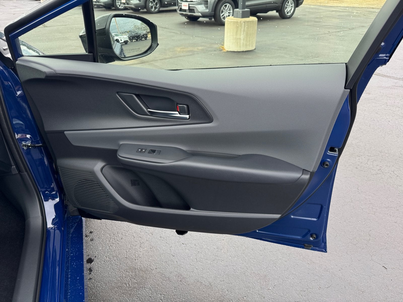 2027 Toyota Prius XLE