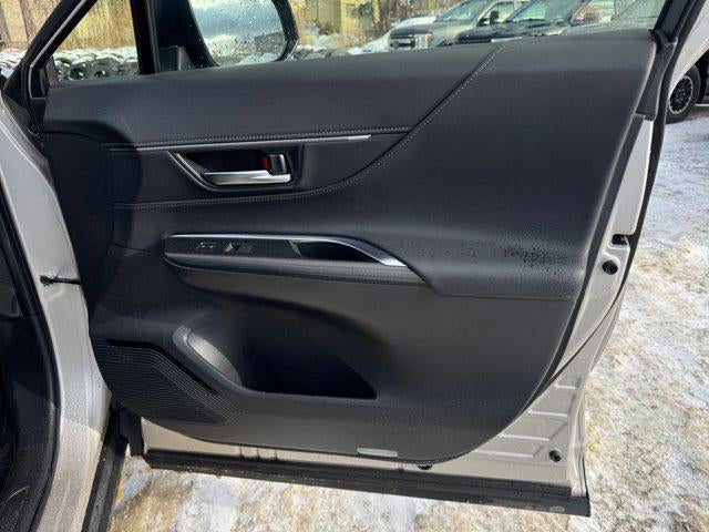 2021 Toyota Venza XLE XLE