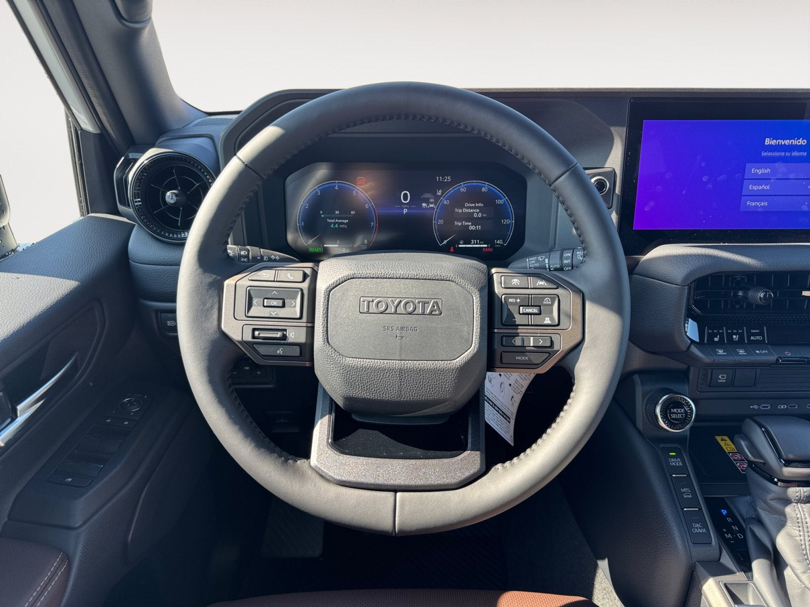 2027 Toyota Land Cruiser 4WD (Natl)