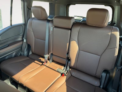 2027 Toyota Land Cruiser 4WD (Natl)