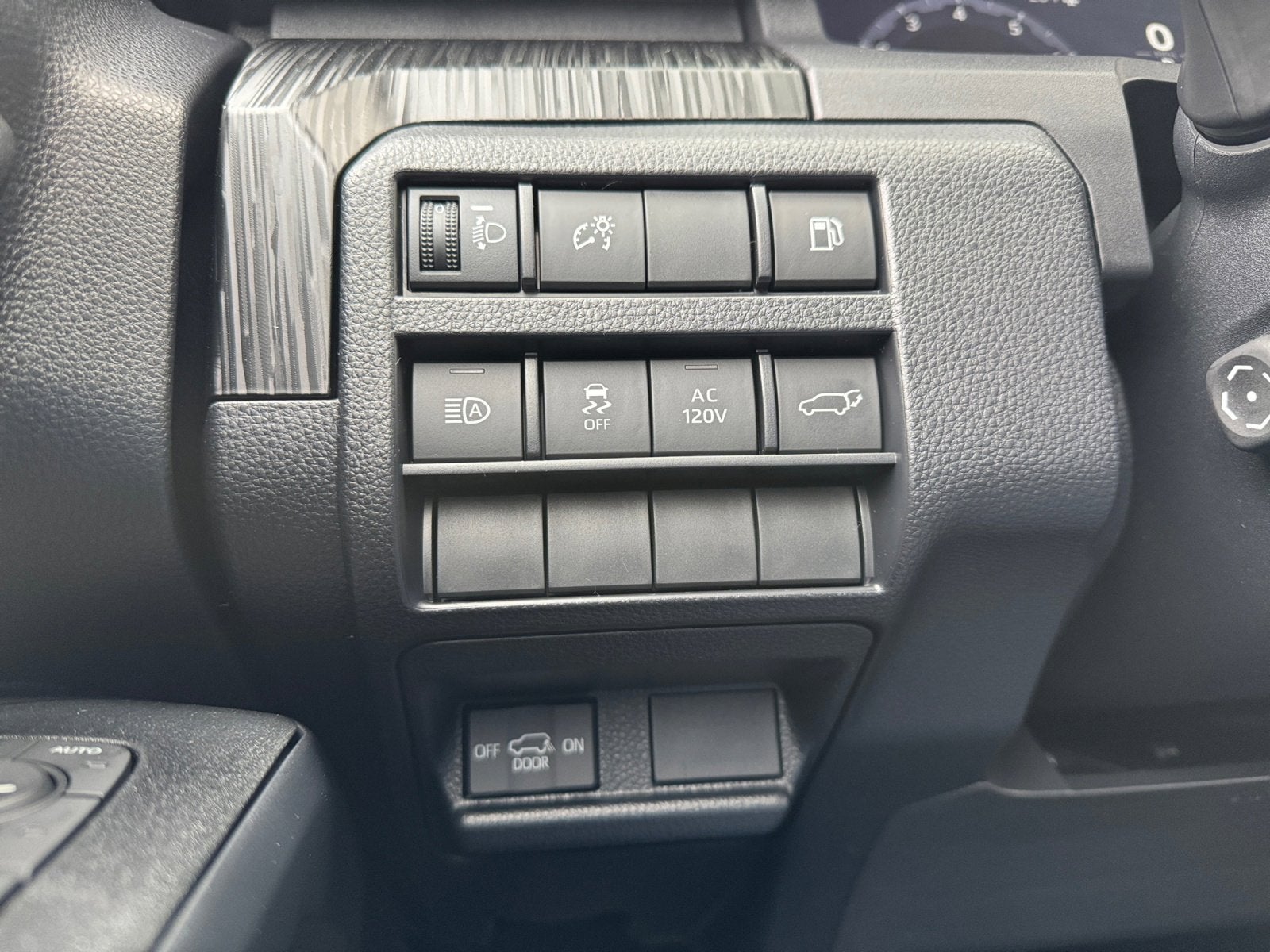 2026 Toyota 4Runner i-FORCE MAX Platinum