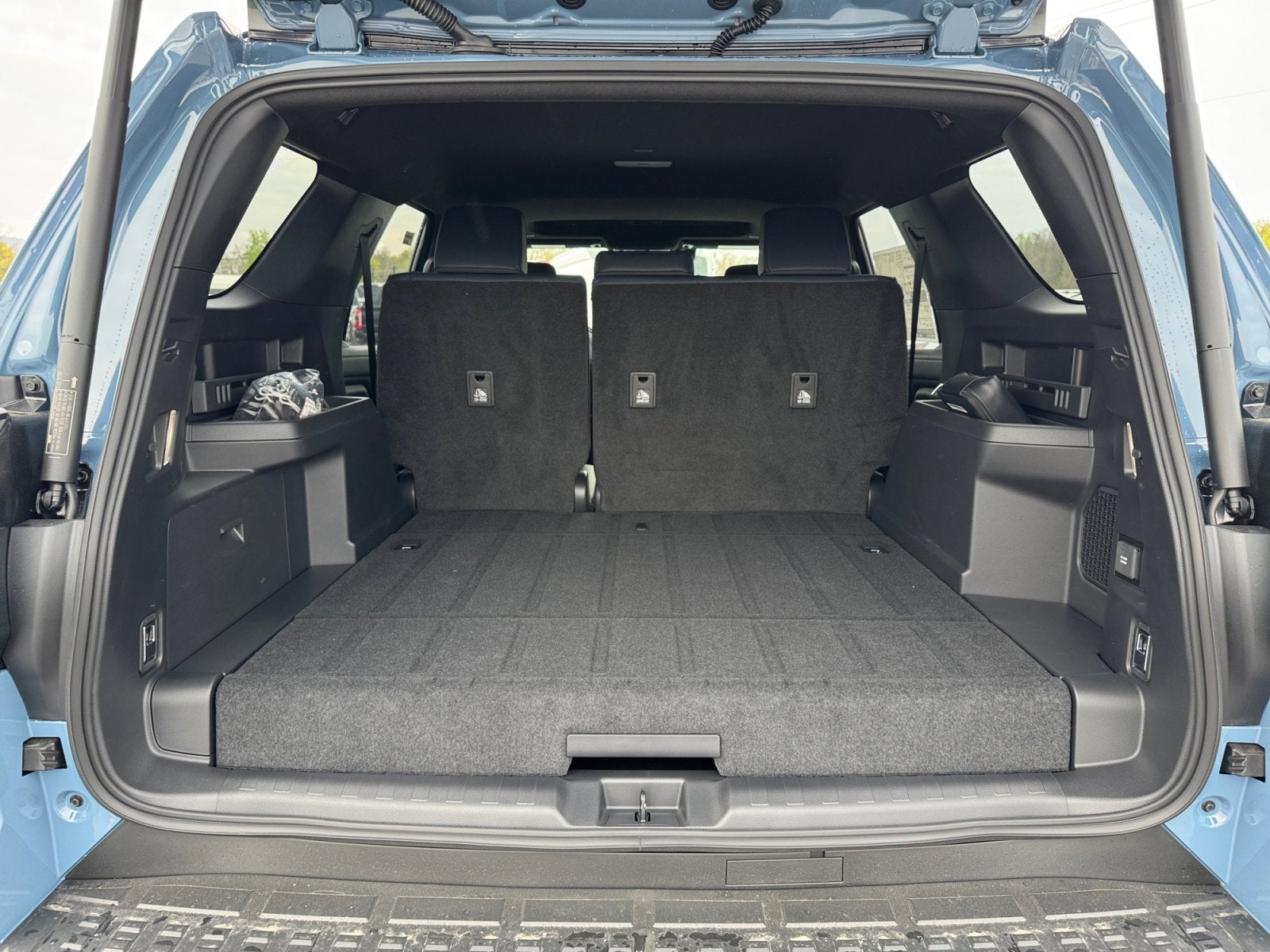 2026 Toyota 4Runner i-FORCE MAX Platinum