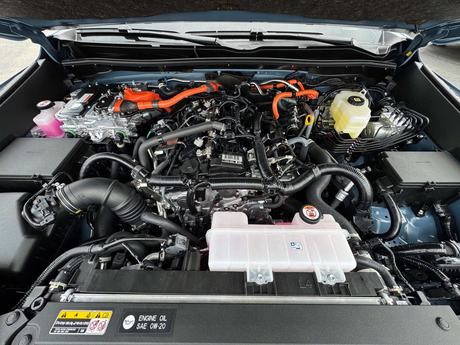 2026 Toyota 4Runner i-FORCE MAX Platinum