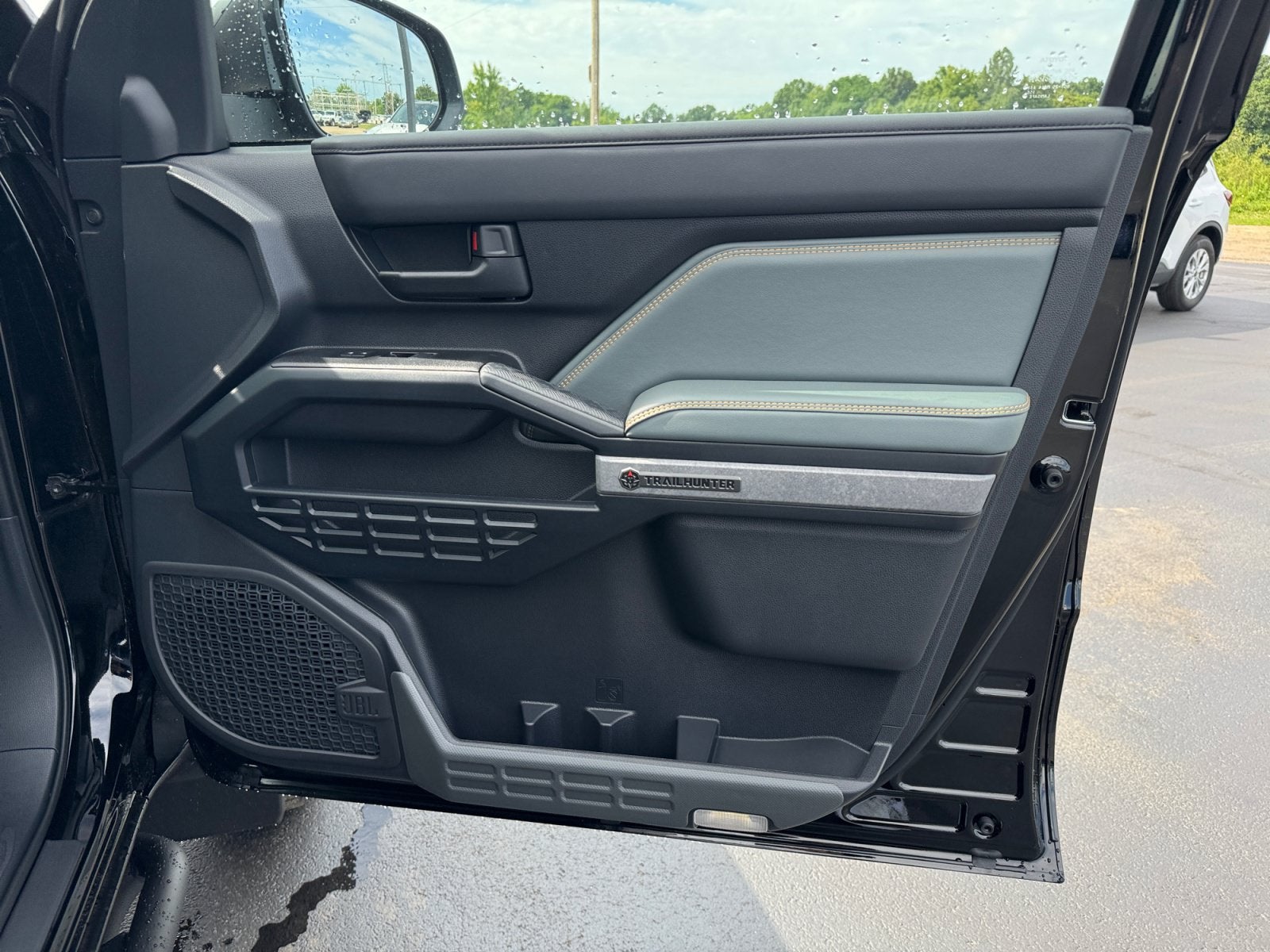 2026 Toyota 4Runner Hybrid Trailhunter