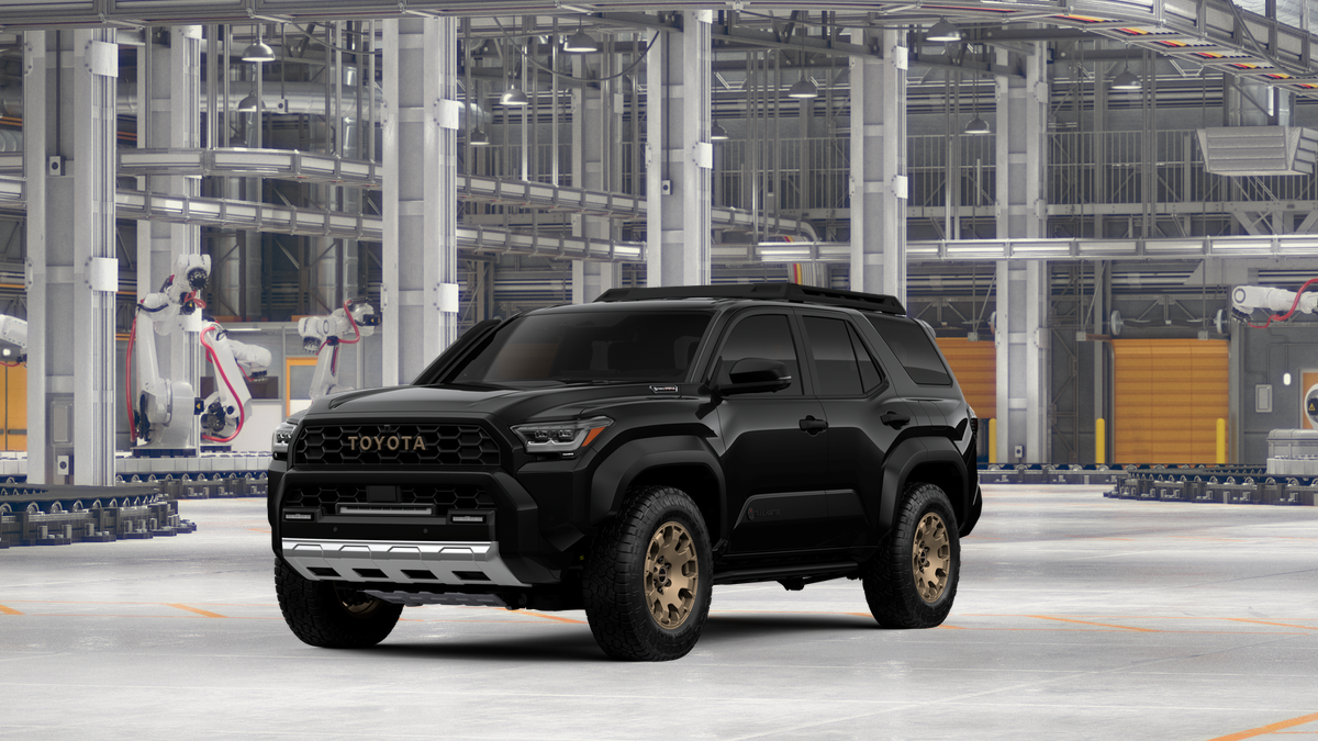2026 Toyota 4Runner Hybrid Trailhunter i-FORCE MAX 4WD's photo