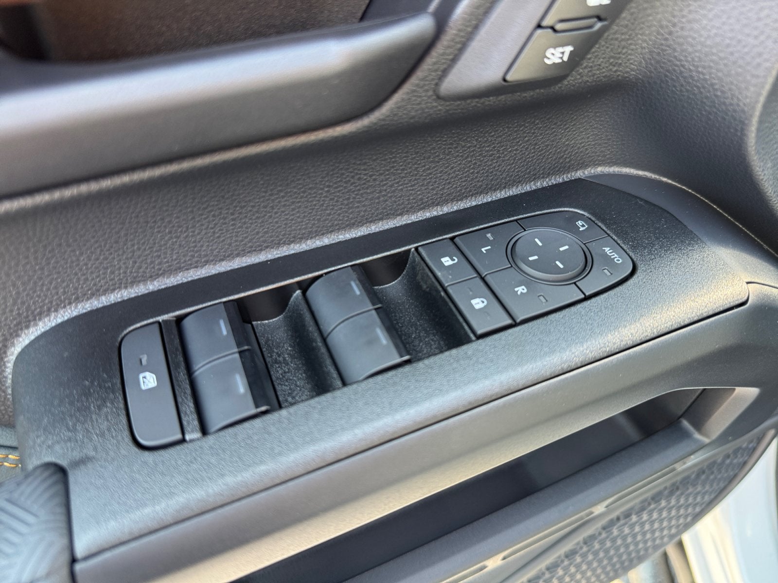 2026 Toyota 4Runner Hybrid Trailhunter
