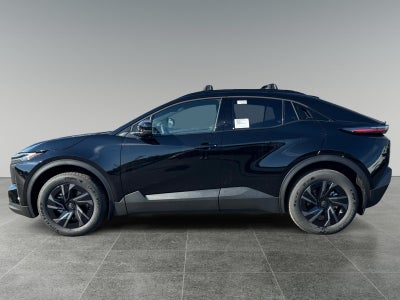 2027 Toyota C-HR SE