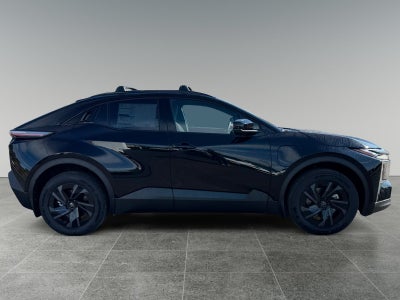 2027 Toyota C-HR SE