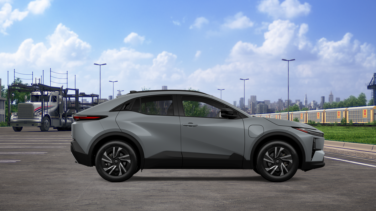 2026 Toyota C-HR SE
