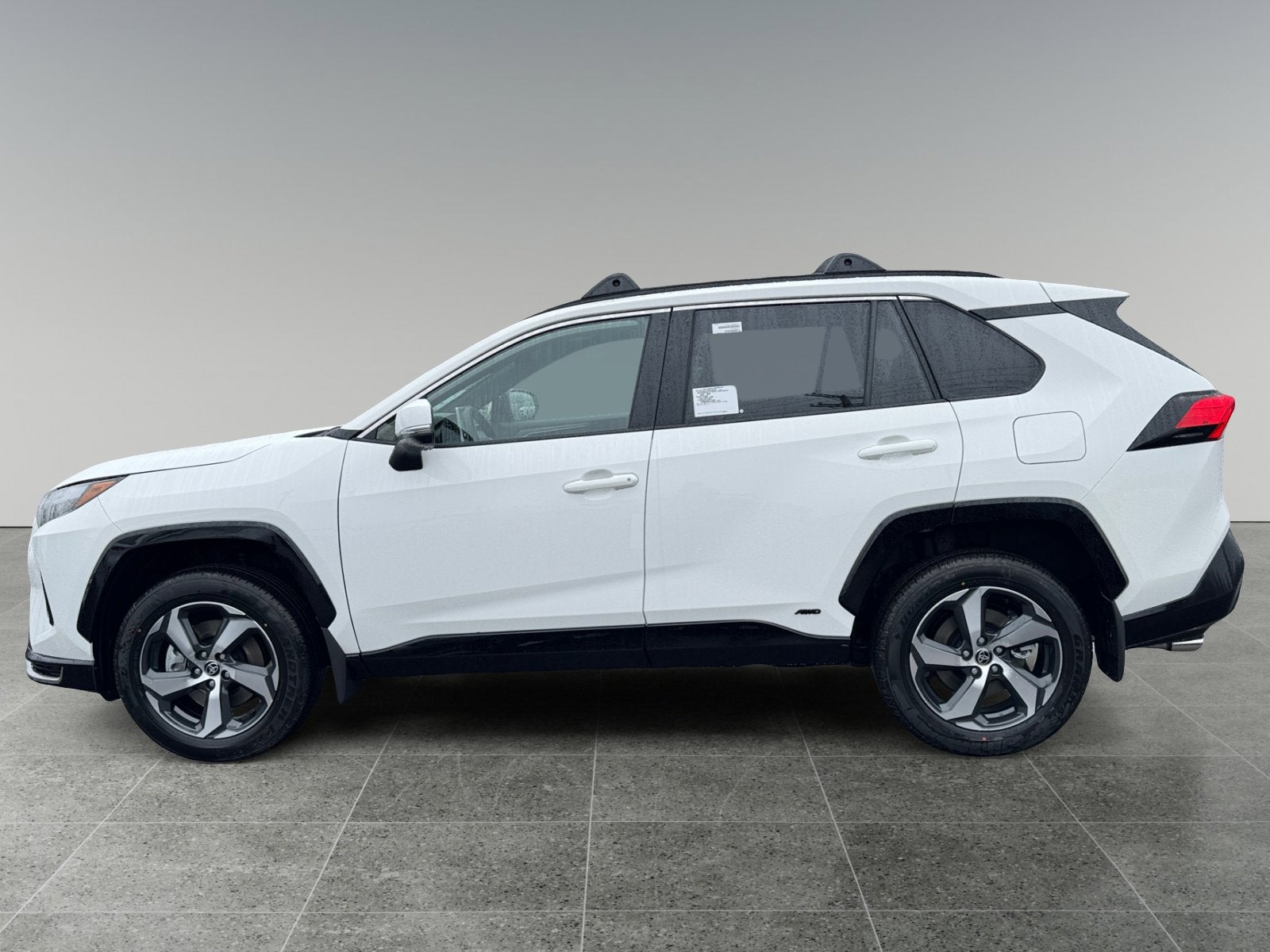 2025 Toyota RAV4 Plug-in Hybrid SE