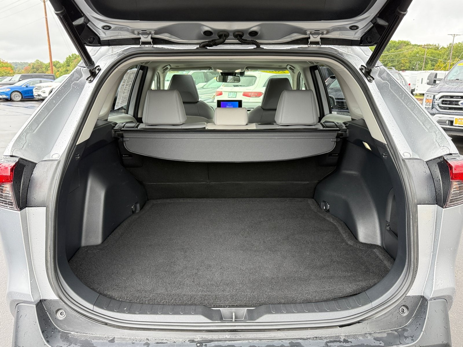 2023 Toyota RAV4 Hybrid Hybrid XLE Premium