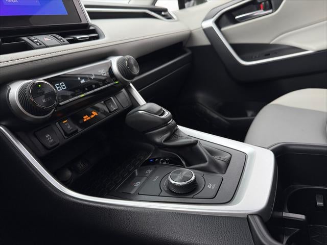 2023 Toyota RAV4 Hybrid Hybrid XLE Premium