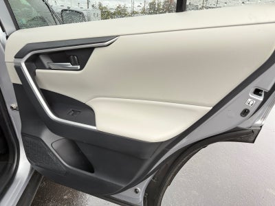 2019 Toyota RAV4 Hybrid Hybrid XLE