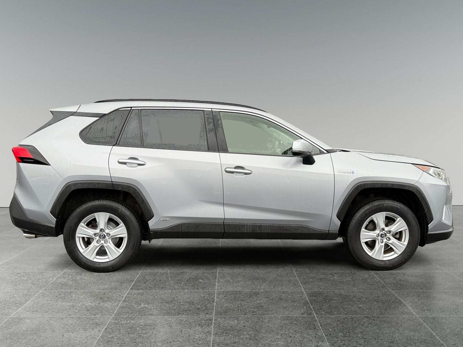 2019 Toyota RAV4 Hybrid Hybrid XLE