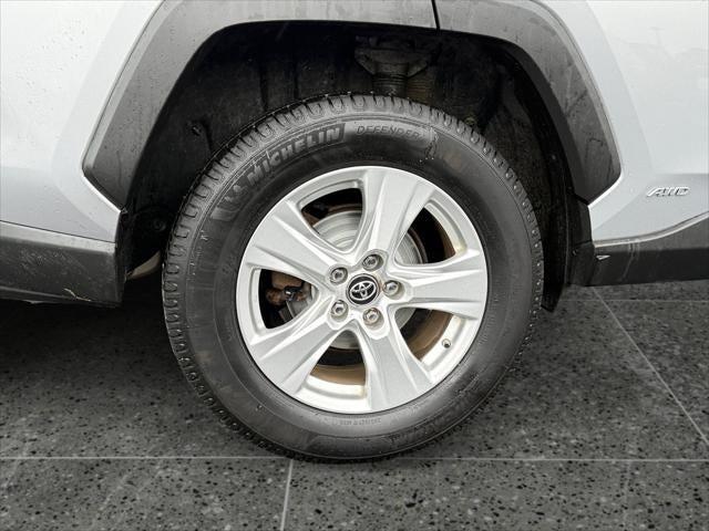 2019 Toyota RAV4 Hybrid Hybrid XLE