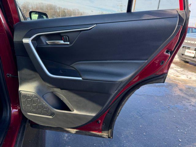 2023 Toyota RAV4 HYBRID Hybrid XLE