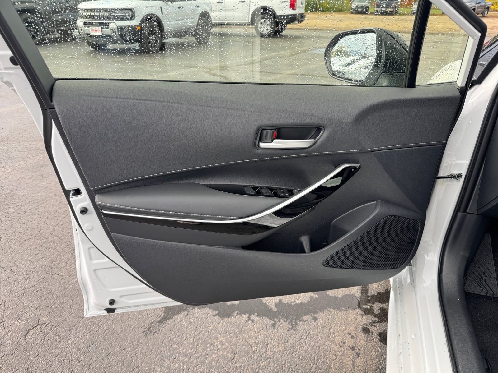 2027 Toyota Corolla Hatchback XSE