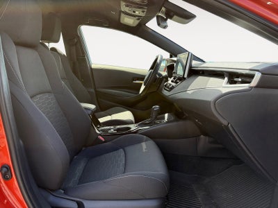 2025 Toyota COROLLA HATCHBACK SE