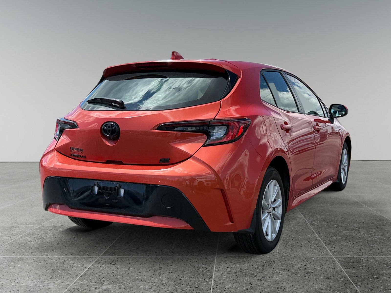 2025 Toyota COROLLA HATCHBACK SE